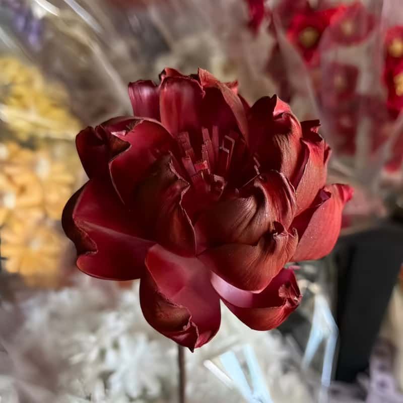 Elegante dekorative Kunstblumenstrauß