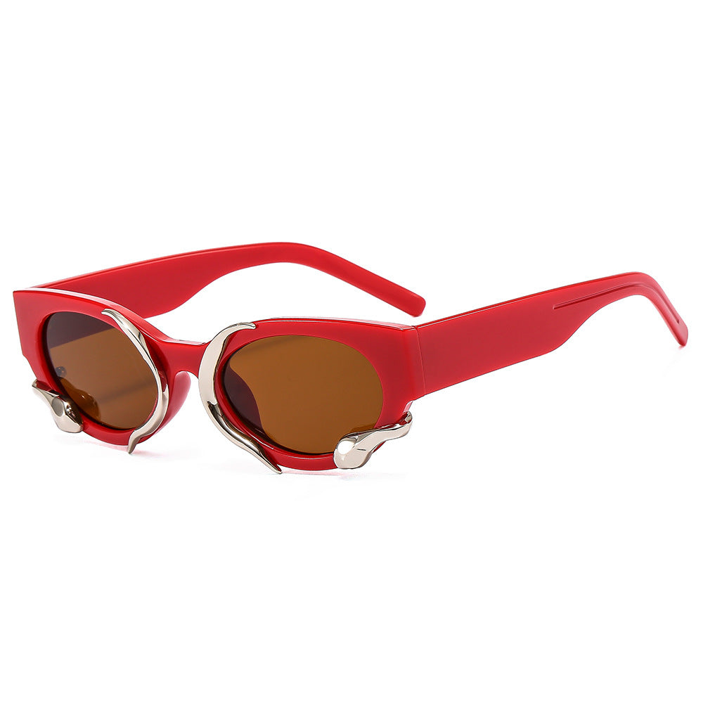 Damen Designer-Sonnenbrille mit einzigartigem, skulpturalem Rahmen Karnz