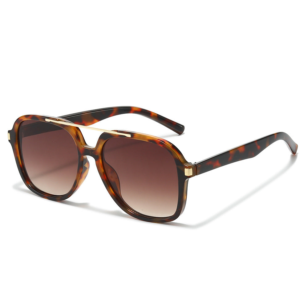 Moderne elegante quadratische Sonnenbrille Karnz