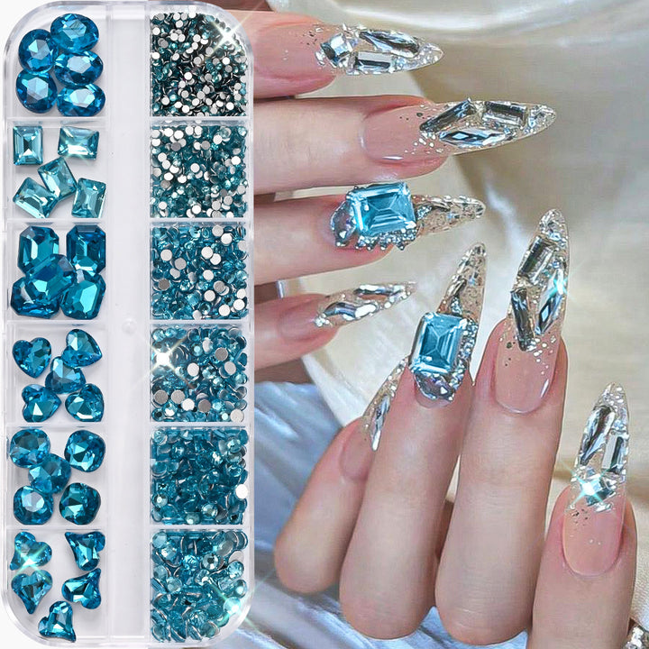 Dekorative Kristall-Nagelkunst-Verzierungen