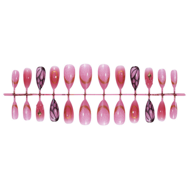 Kreatives Kunstnagelset mit rhinestones und glitzernden Akzenten Karnz