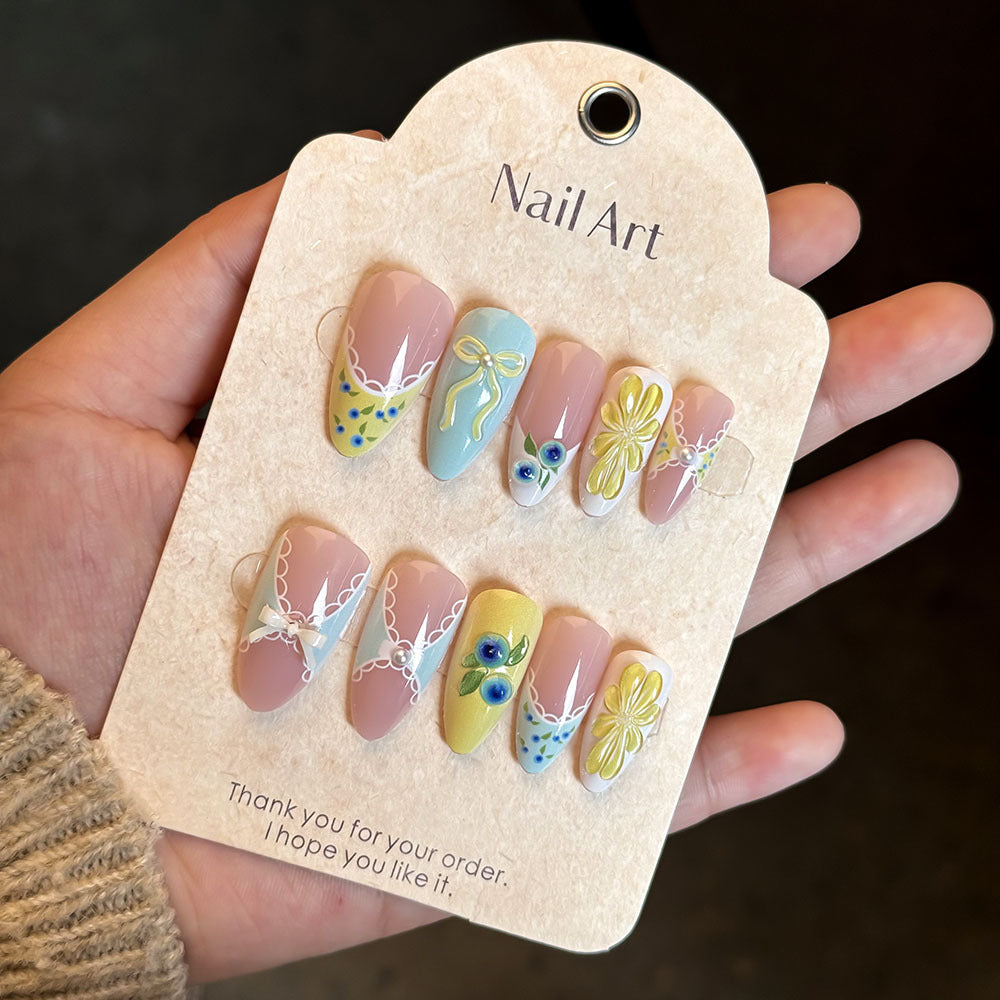 Künstlerisches dekoratives Press-on-Nagelset Karnz