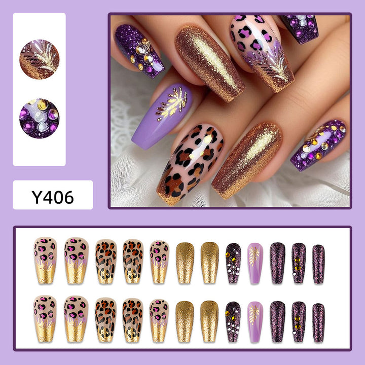 Glamouröse Nagelverschönerungen Karnz