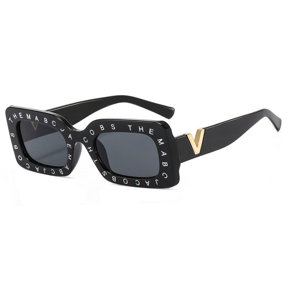 Damen Stylische oversized Sonnenbrille mit einzigartigem Rahmen Karnz