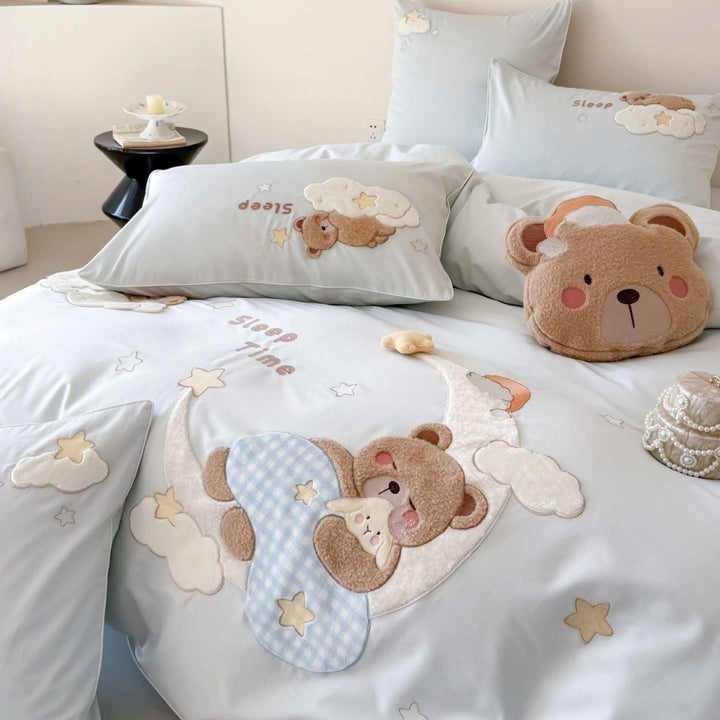 Kinder-Bettwäschegarnitur mit appliziertem Teddybär-Design, extraweichem Mikrofaserbezug und Kissen-Dekokissen