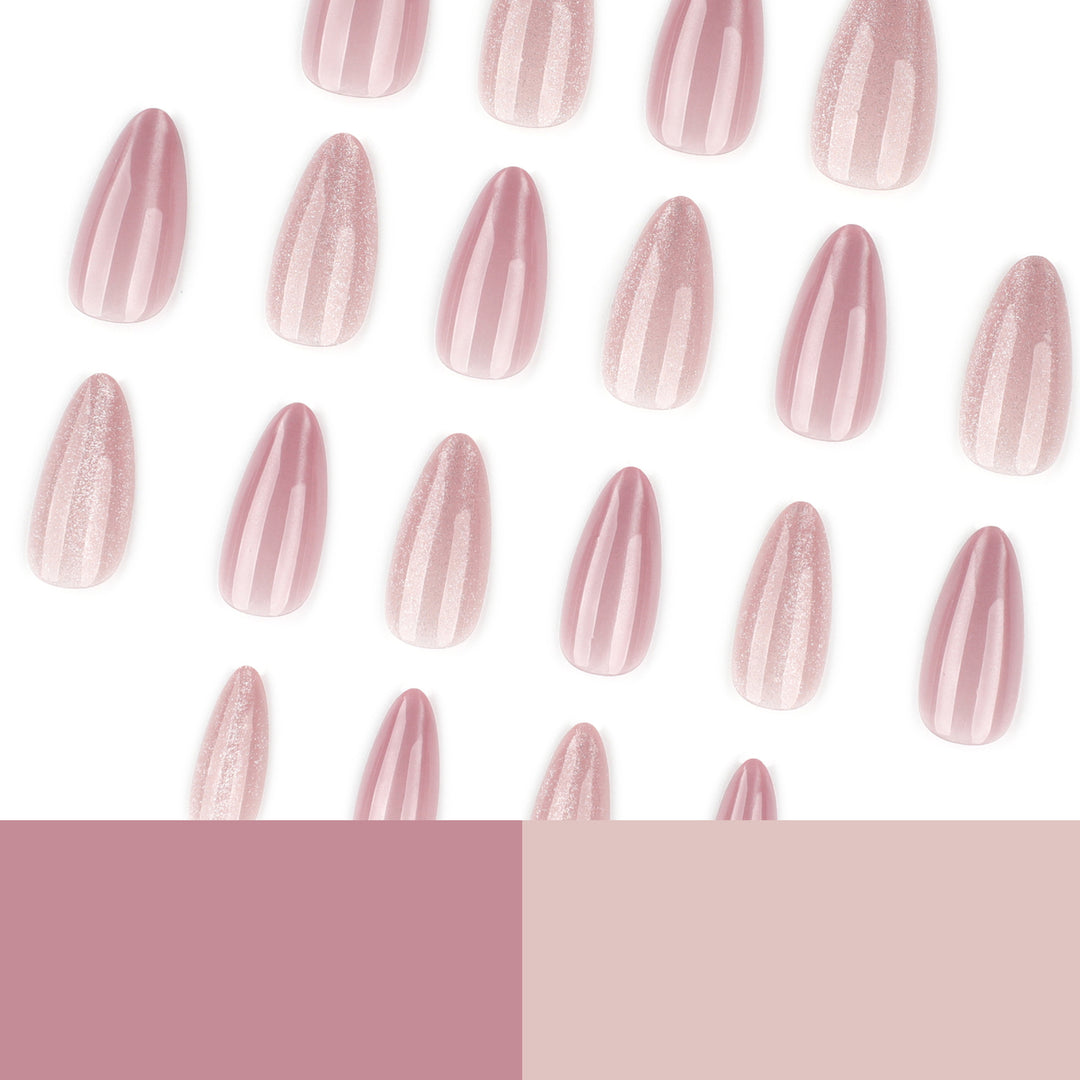 Glamouröse Kunstnägel mit Glitzer- und Perlmutt-Effekt Karnz
