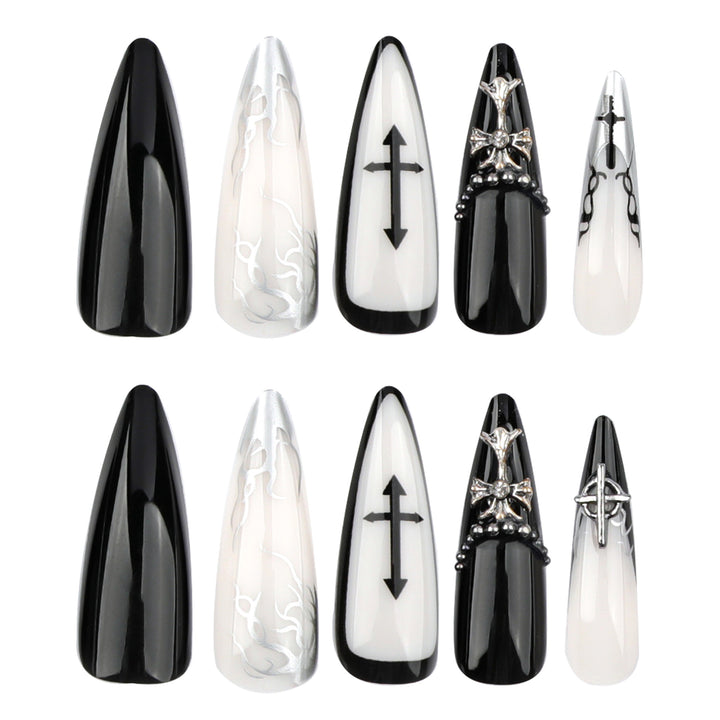 Kunstvolle Stiletto-Nägel mit einzigartigen 3D-Details und eleganten Akzenten Karnz