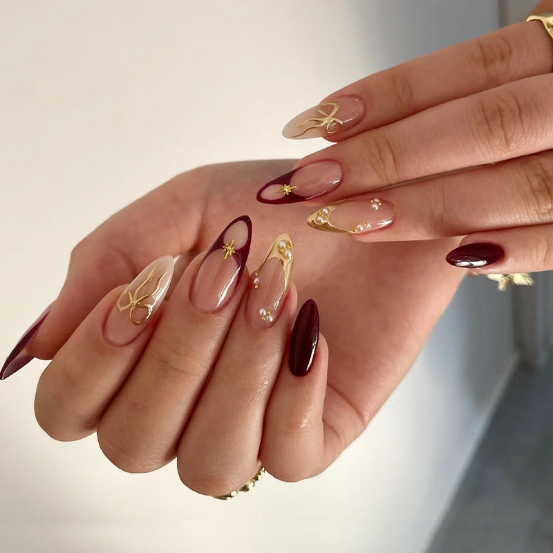Premium Press-On-Nagelset mit glamourösen artikulierten Designs Karnz