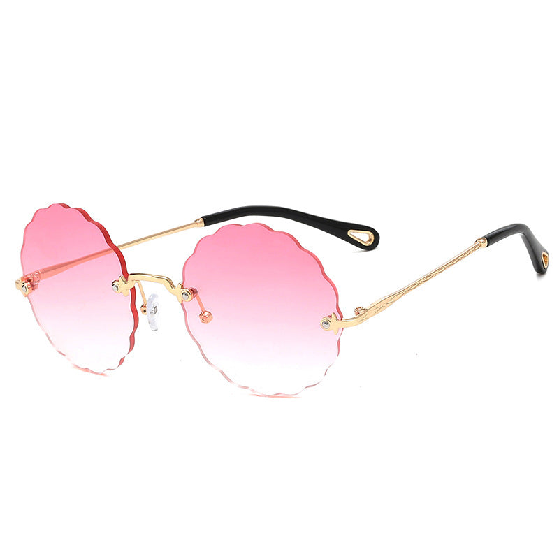 Damen Modische Brille mit verspieltem Wellenrahmen Karnz