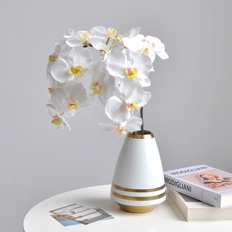 Lebensechte Orchideen Blumengesteck