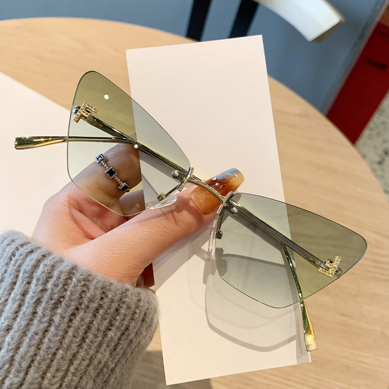 Damen Cat-Eye Sonnenbrille im modernem Design mit innovativem Rahmen Karnz