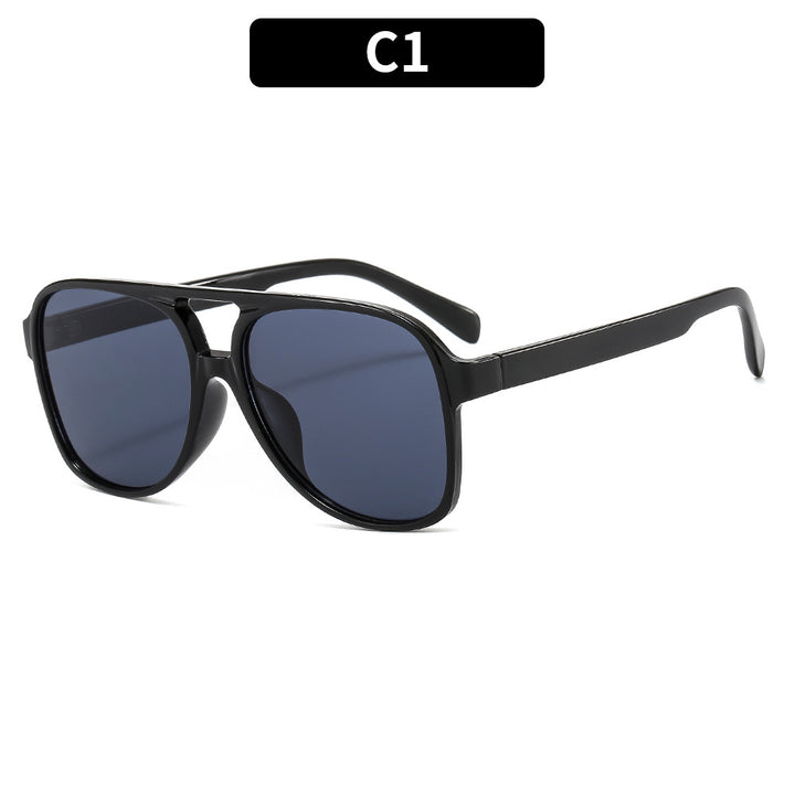 Retro-inspirierte Schildpatt-Sonnenbrille