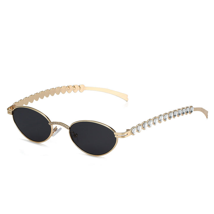 Elegante mit Strass veredelte Katzenaugenbrille Karnz