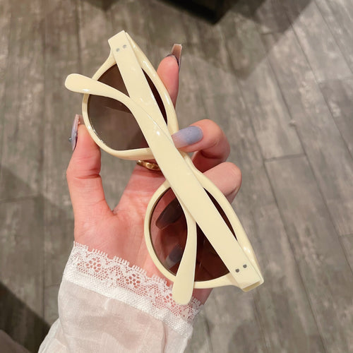 Damen stilvolle Sonnenbrille im trendigen Retro-Design Karnz