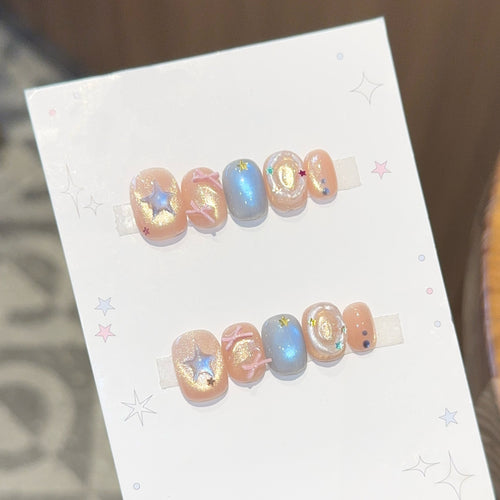 Kunstnagelset mit Funkelnden Sternen- und Glitzermotiven Karnz