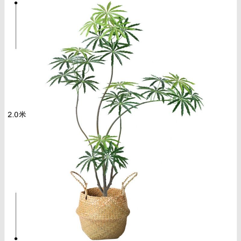 Lebensechte Topfpflanze aus Kunstmaterial