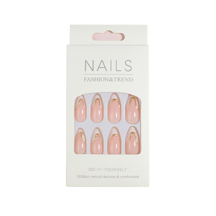 DIY Press-On-Nagelset mit eleganten goldenen Akzenten Karnz
