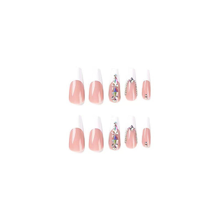 Kunstnagelset mit eleganten Strassverzierungen Karnz