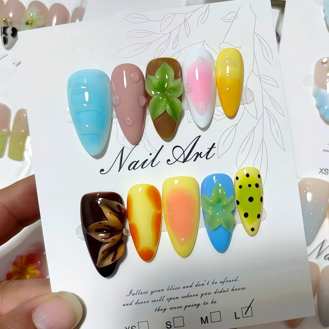 Künstlerisches Multi-Design Presse-auf Nagelset