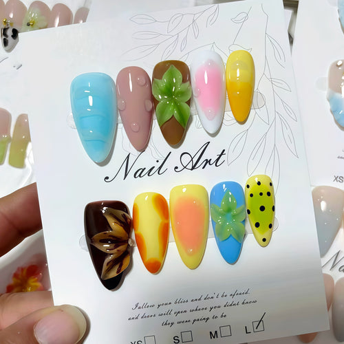 Künstlerisches Multi-Design Presse-auf Nagelset