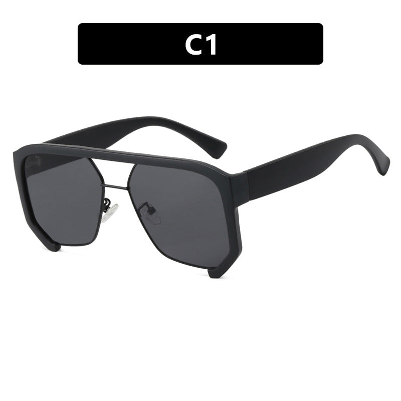 Damen modische Oversized-Sonnenbrille mit eleganter, facettierter Rahmenkonstruktion Karnz