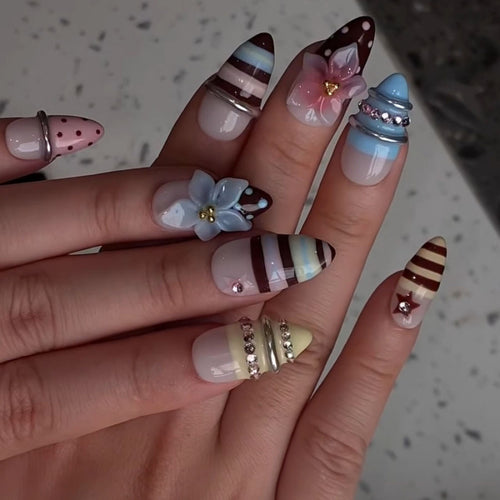 Künstlerisches 3D Skulptiertes Nagelset