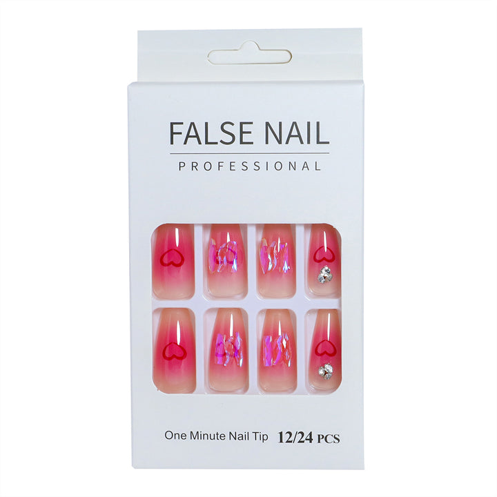Dekorativer Press-On-Nagelset mit 3D-Akzenten Karnz