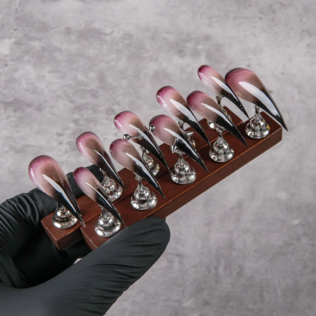 Stiletto Press-On Nagelkunst