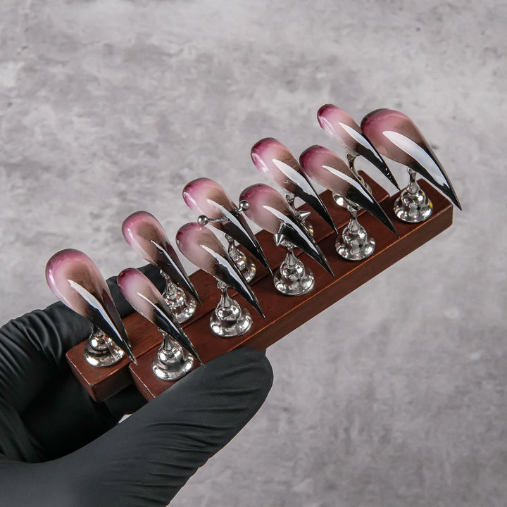 Stiletto Press-On Nagelkunst