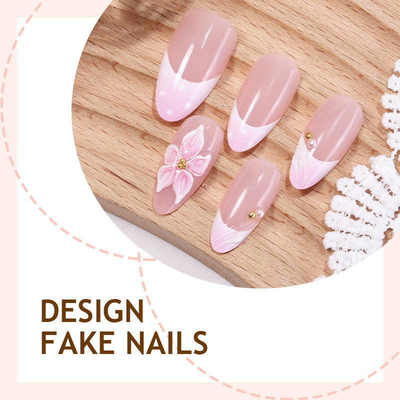 Kreatives Kunstnagelset mit zarten Blüten- und Glitzerdetails Karnz