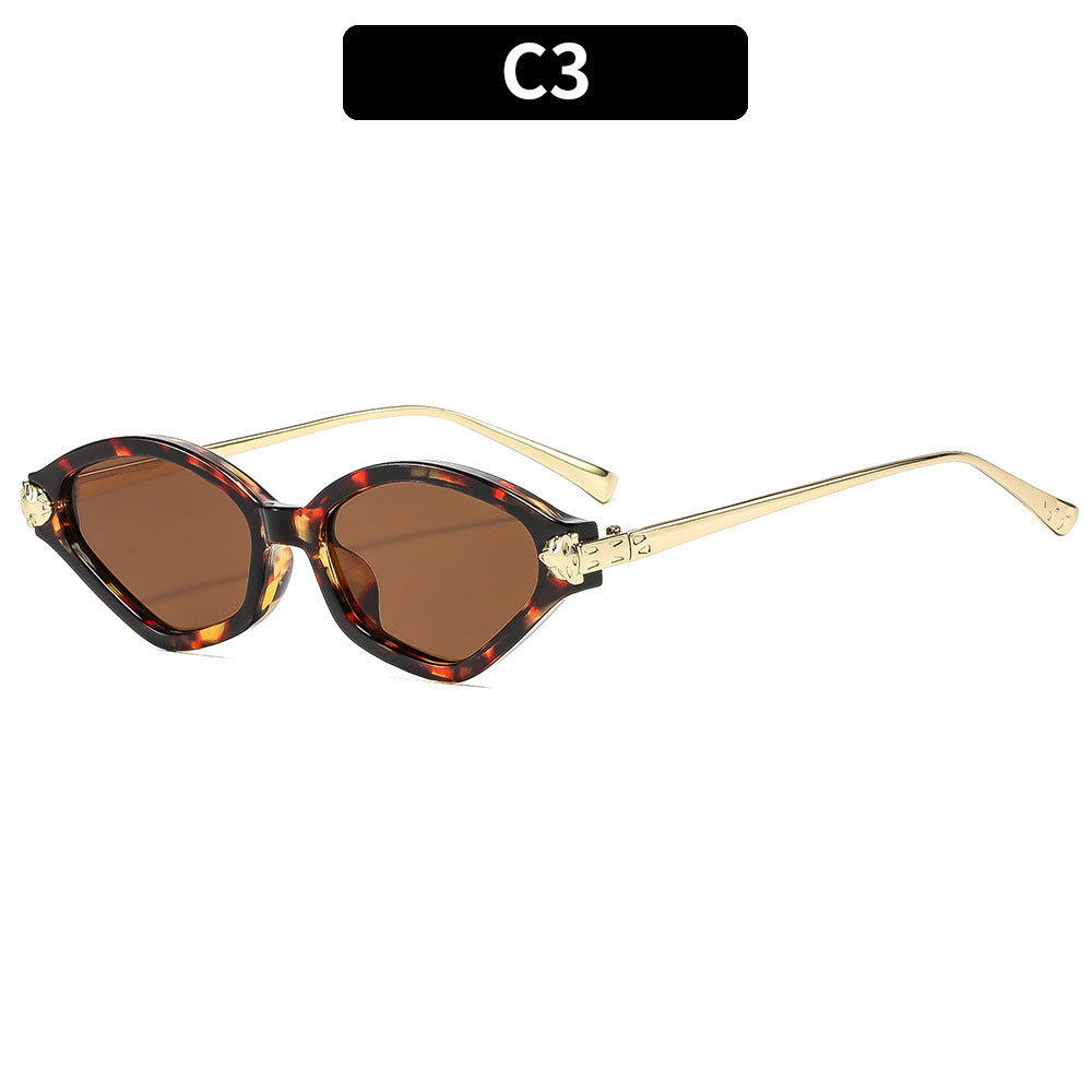 Chice Cat-Eye-Sonnenbrillen mit goldenen Akzentdetails