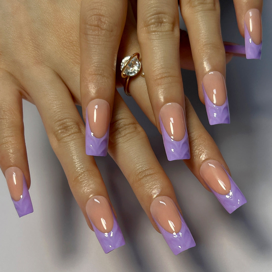 Künstliche Nagelverlängerungen mit elegantem Farbverlauf Karnz