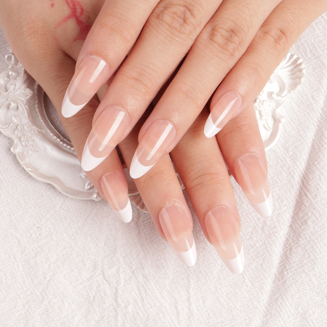 French Tip Nail Art Karnz