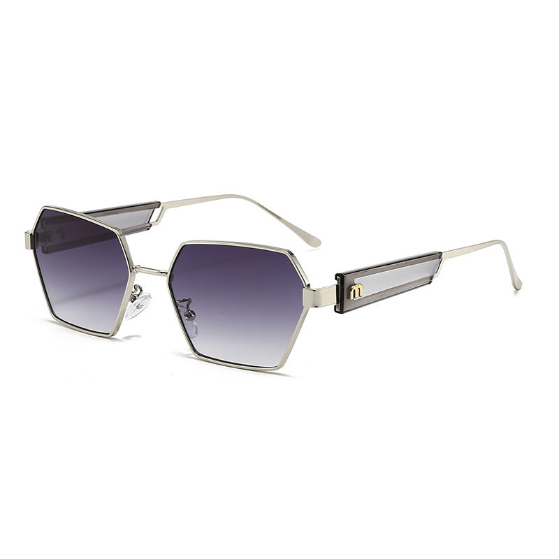 Damen Hexagon Sonnenbrille mit luxuriösen Metallakzenten Karnz