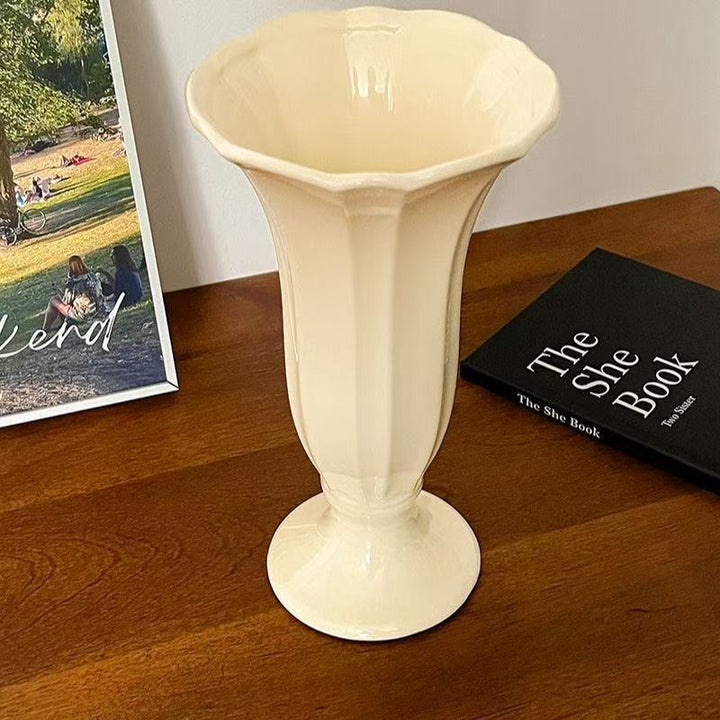 Elegante Florale Keramikvase