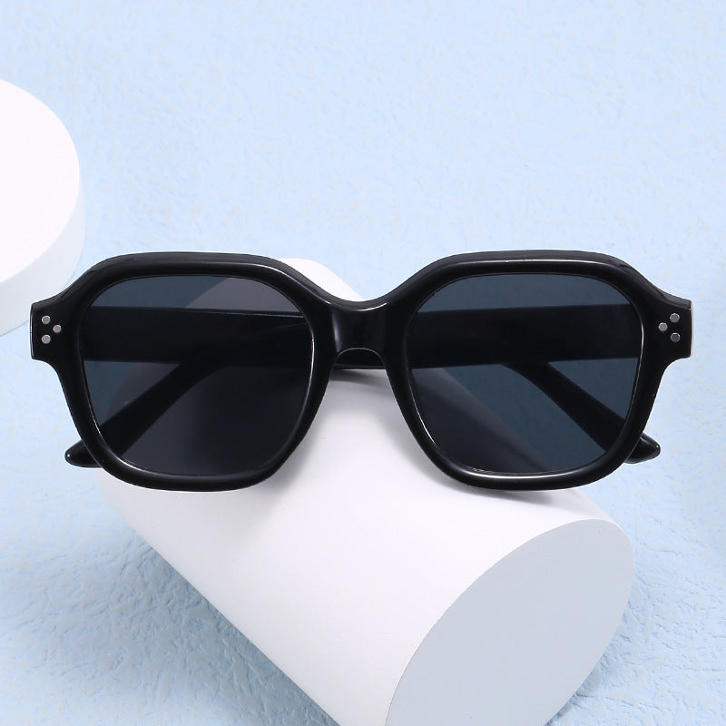 Damen quadratische Sonnenbrille im eleganten Design Karnz