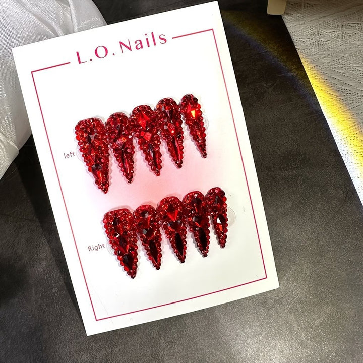 Rhinestone-beschichtete Stiletto-Nagelverlängerungen Karnz