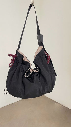 Funktionale Kordelzug-Schultertasche