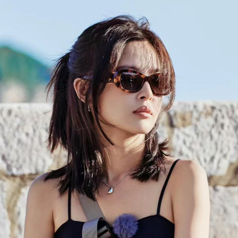 Damen Cat-Eye Sonnenbrille mit modernem Rahmen und erhöhtem Tragekomfort Karnz