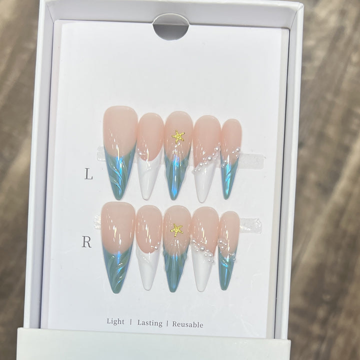 Blumen- und Punkte-Press-On-Nagelset Karnz