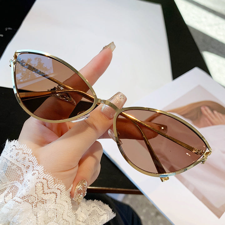 Damen Cat-Eye Sonnenbrille mit elegantem Metallrahmen und UV-Schutz Karnz
