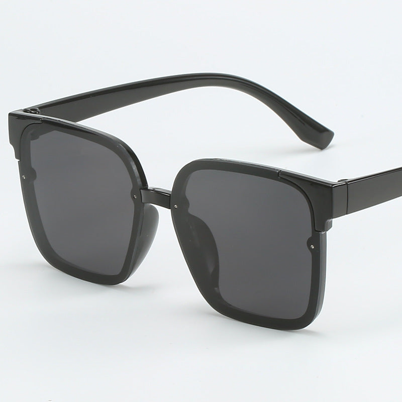 Damen moderne quadratische Sonnenbrille mit UV-Schutz und robustem Rahmen Karnz