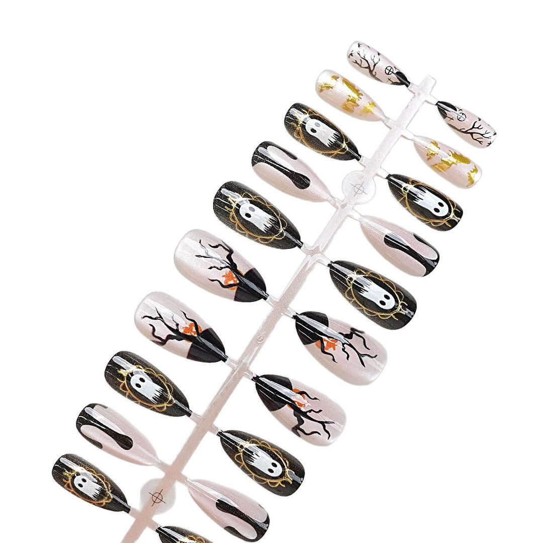 Halloween-inspirierte dekorative Press-on-Nagelset Karnz