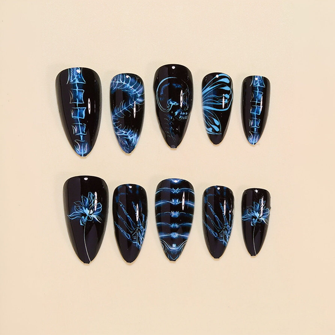 Künstlerisches Stiletto Press-On Nagelkunst Set Karnz