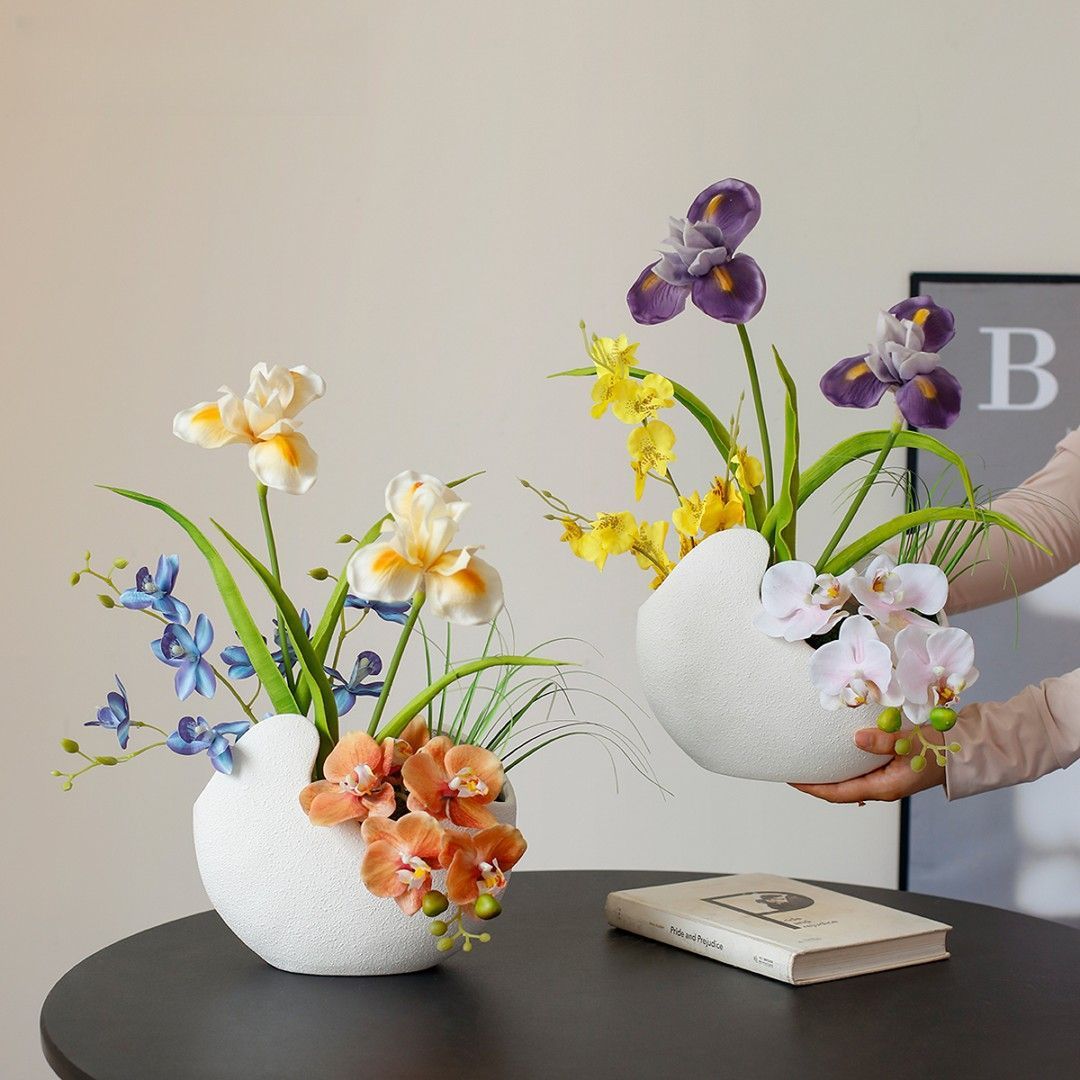 Moderne Keramische Blumenarrangement