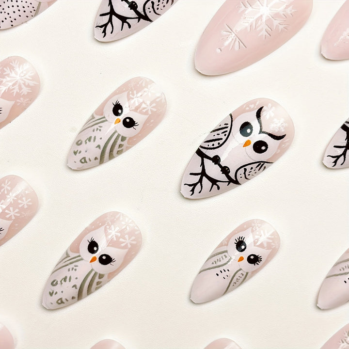Kreative Nagelkunst Karnz