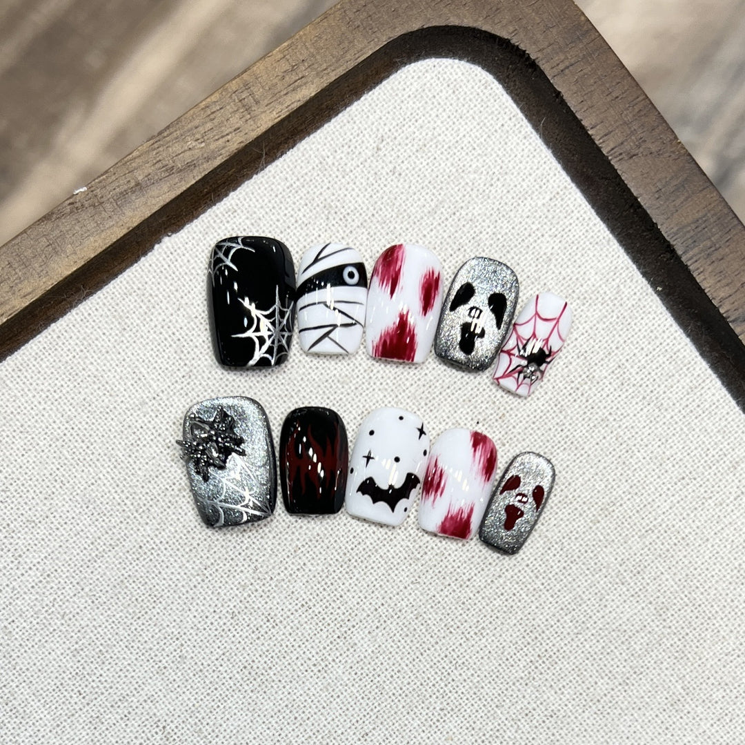 Dekorativer Floral Stiletto Press-On Nail Set Karnz