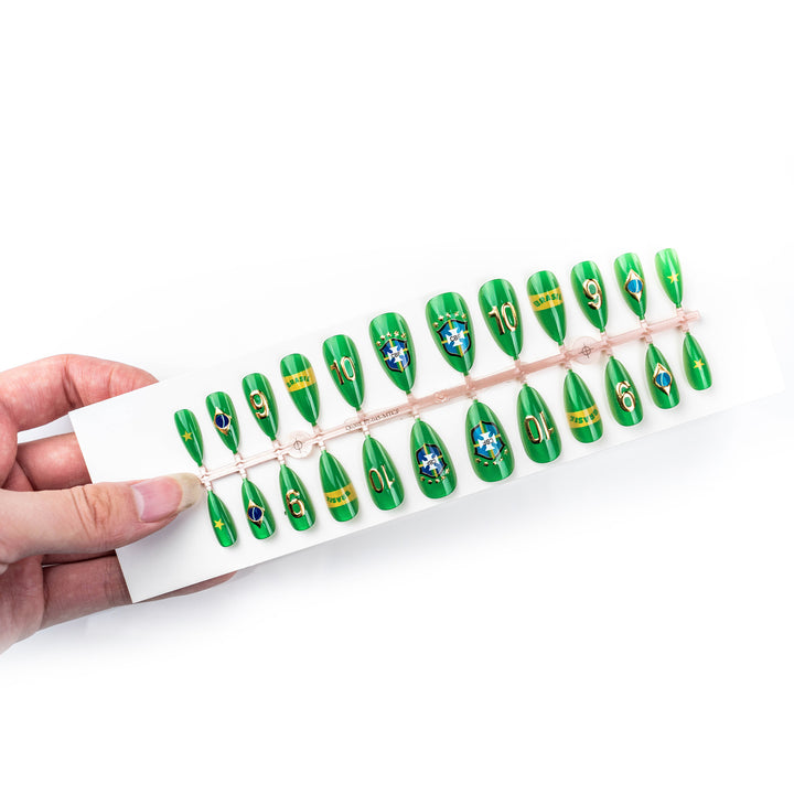 Sportliches Nagelset Karnz