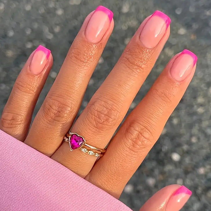 Chic Französische Tip Nagelverstärkungen Karnz