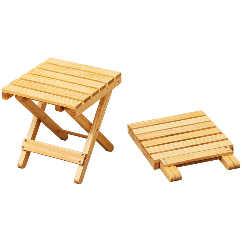 Klapphocker Aus Natürlichem Holz Mit Ergonomischem Design Karnz